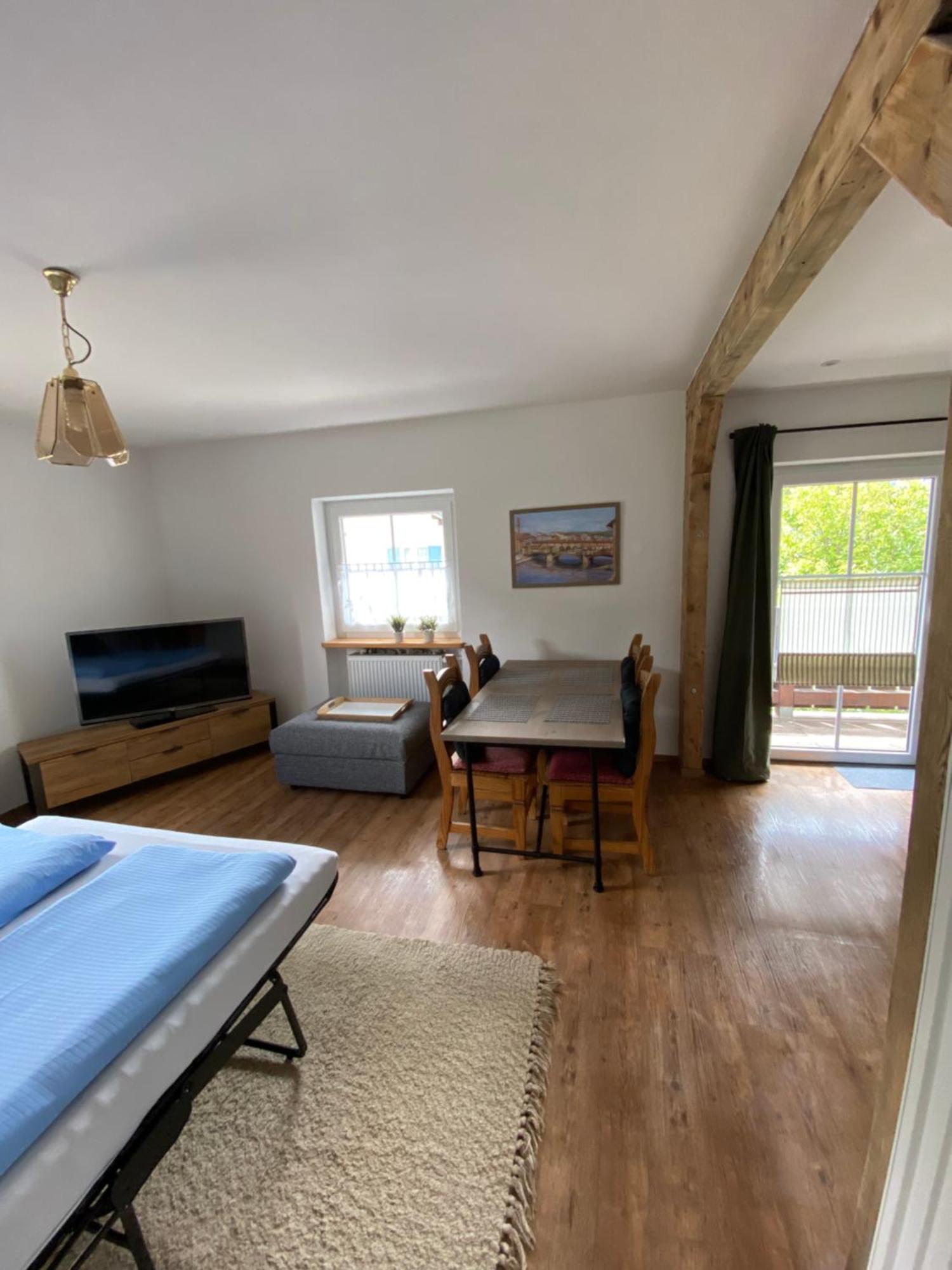Ferienwohnung Im Herzen Von Garmisch Buitenkant foto